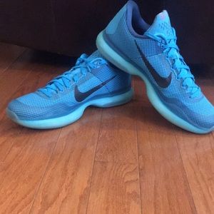 Men’s Nike Kobe Athletic Shoes